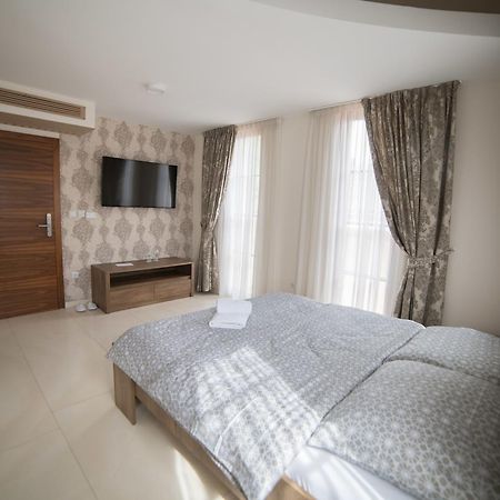 Hotel Urban Buzim エクステリア 写真