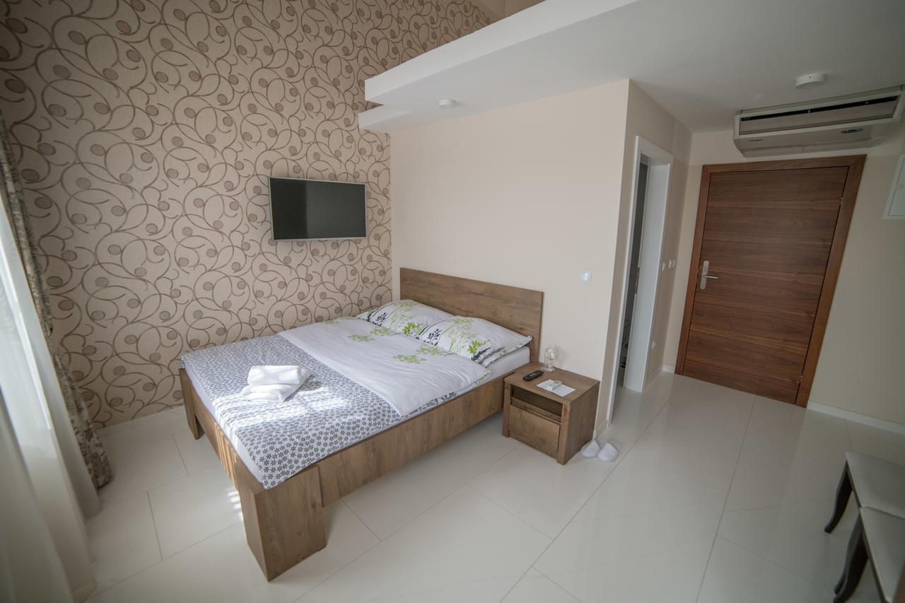 Hotel Urban Buzim エクステリア 写真