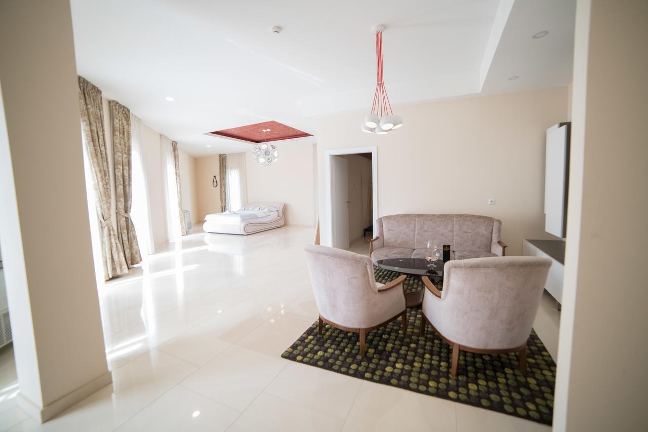 Hotel Urban Buzim エクステリア 写真